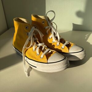 Yellow High Top Converse | Size M 5.5/W 7.5